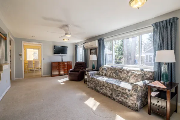 $299,000 | 3 Piscataqua Road, Unit 3, Concord, NH 03301