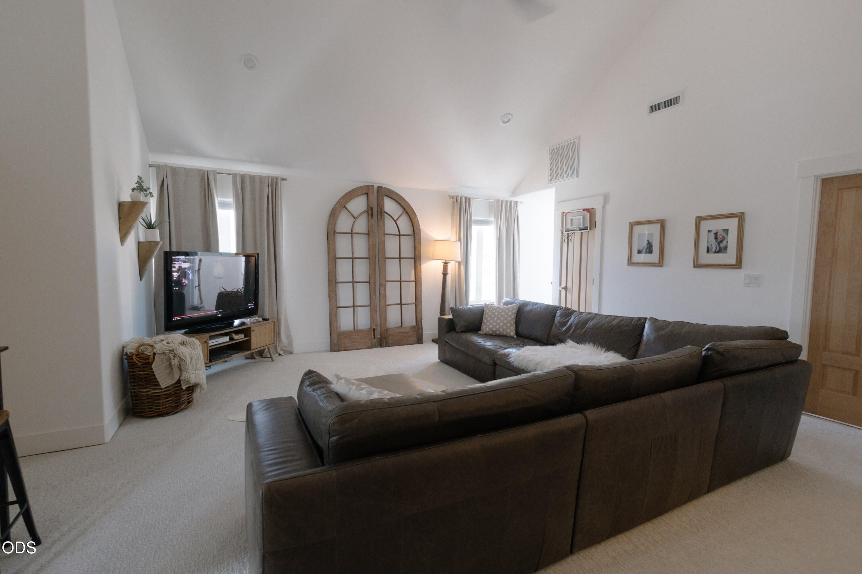 12261 Modoc Road White City, OR 97503 - Photo 30 of 119 Gallery Image 30