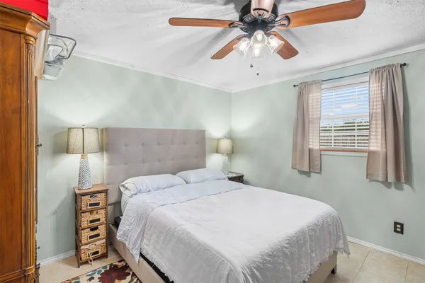 $300,000 | 767 Farm To Market Road 2429, Bellville, TX 77418