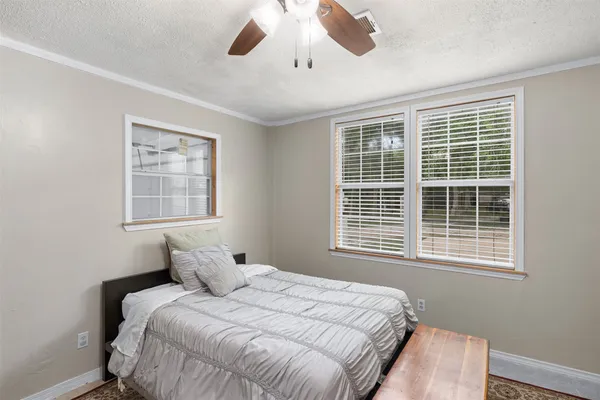 $300,000 | 767 Farm To Market Road 2429, Bellville, TX 77418