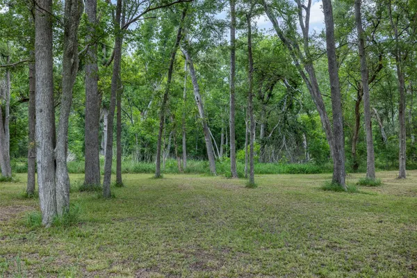 $300,000 | 767 Farm To Market Road 2429, Bellville, TX 77418