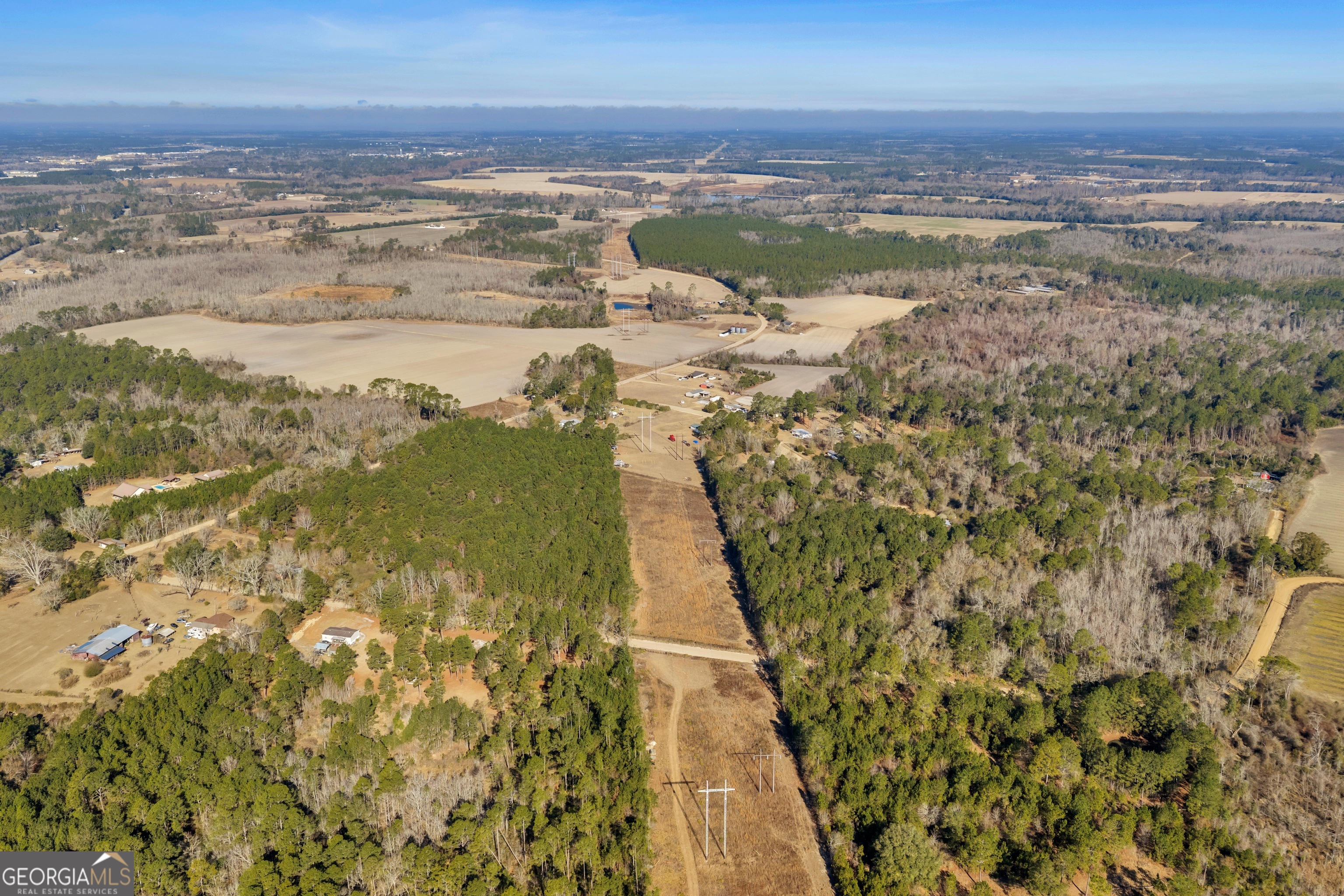 423 Livingston Road Adel, GA 31620 - Photo 26 of 44 a view of an ocean view