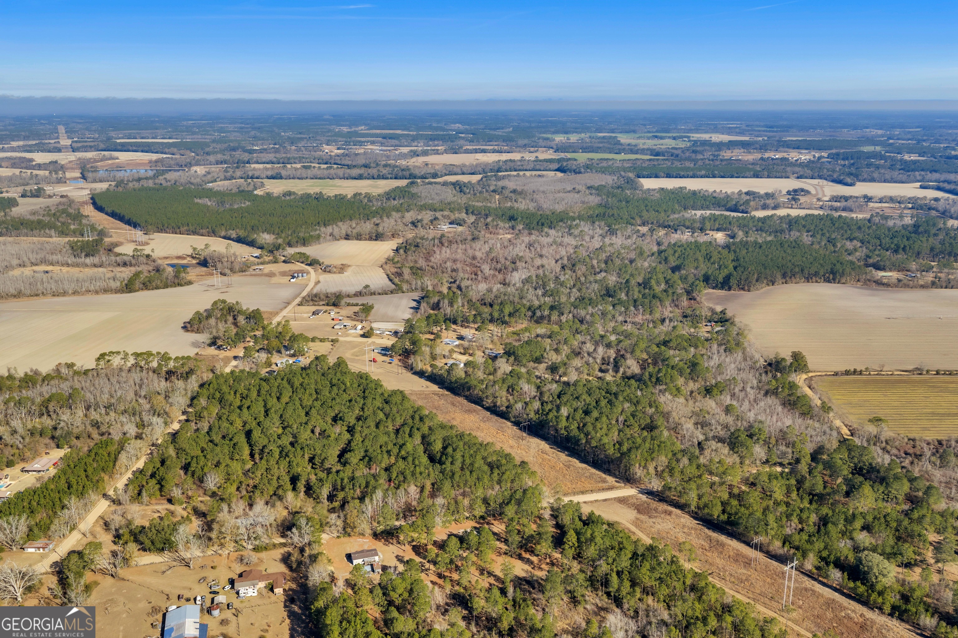 423 Livingston Road Adel, GA 31620 - Photo 5 of 44 a view of lake view and mountain view