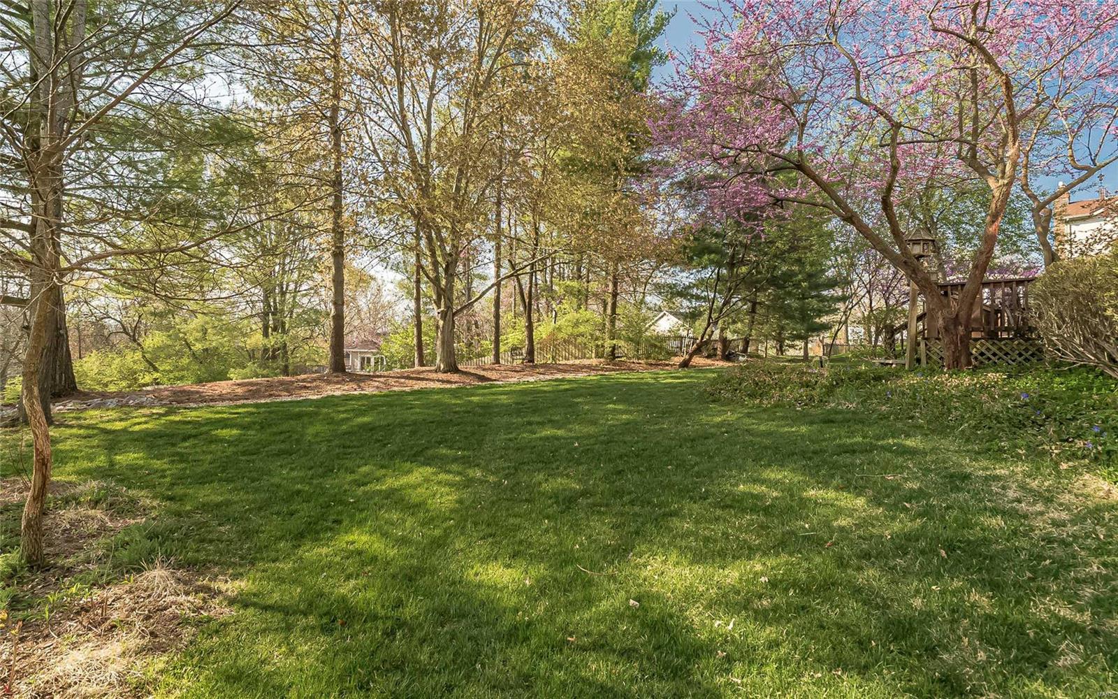 14808 Pleasant Ridge Court Chesterfield, MO 63017 - Photo 2 of 39 Gallery Image 2