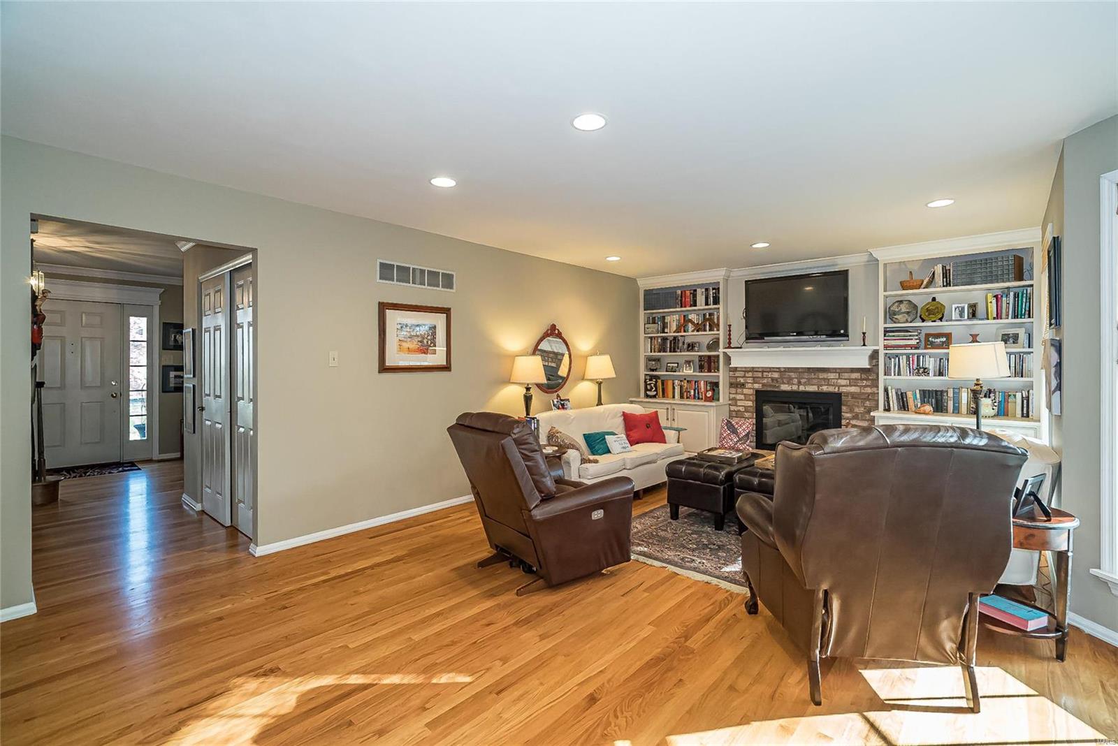 14808 Pleasant Ridge Court Chesterfield, MO 63017 - Photo 12 of 39 Gallery Image 12