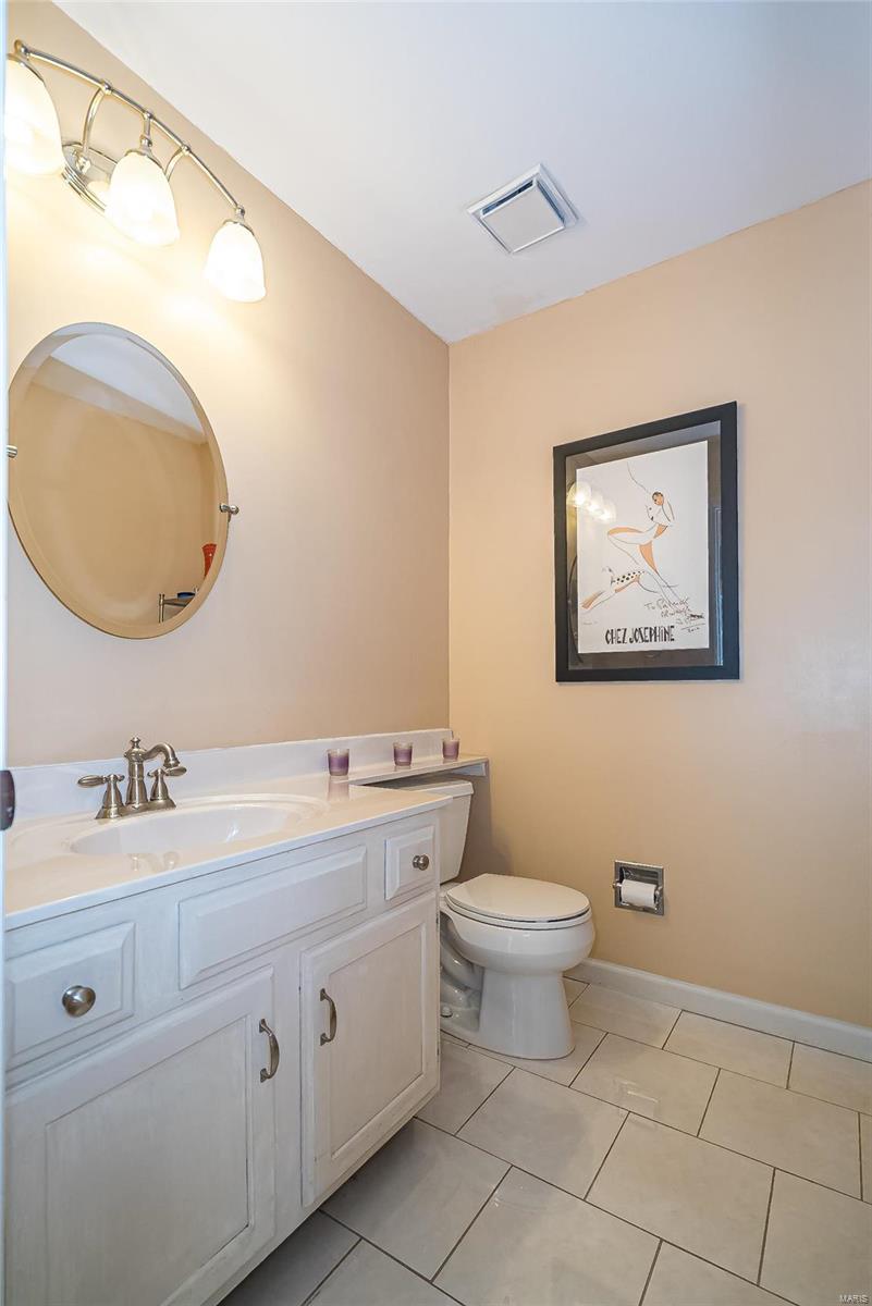 14808 Pleasant Ridge Court Chesterfield, MO 63017 - Photo 13 of 39 Gallery Image 13