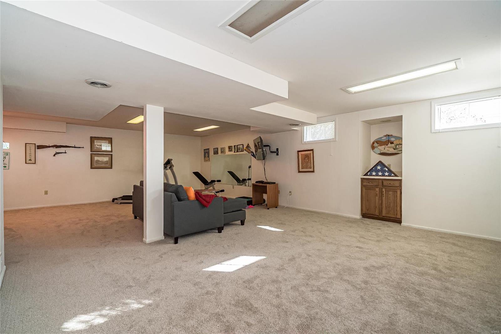 14808 Pleasant Ridge Court Chesterfield, MO 63017 - Photo 34 of 39 Gallery Image 34