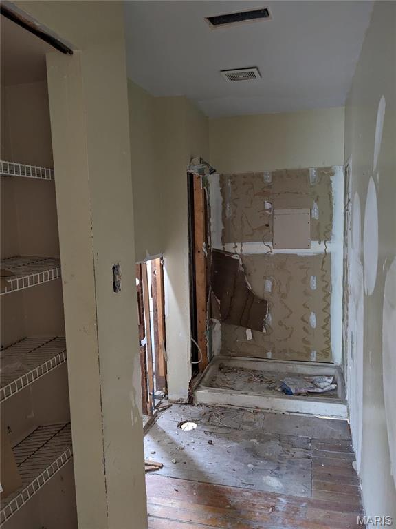 2801 Itaska Street St. Louis, MO 63111 - Photo 44 of 69