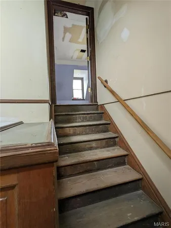 $159,900 | 2801 Itaska Street, St. Louis, MO 63111