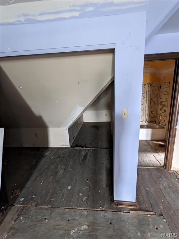 2801 Itaska Street St. Louis, MO 63111 - Photo 59 of 69