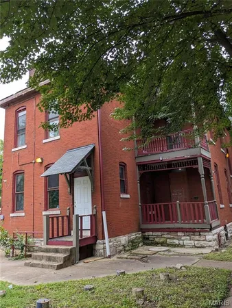 $159,900 | 2801 Itaska Street, St. Louis, MO 63111