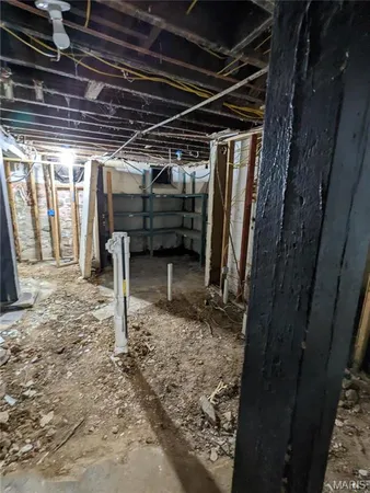 $159,900 | 2801 Itaska Street, St. Louis, MO 63111