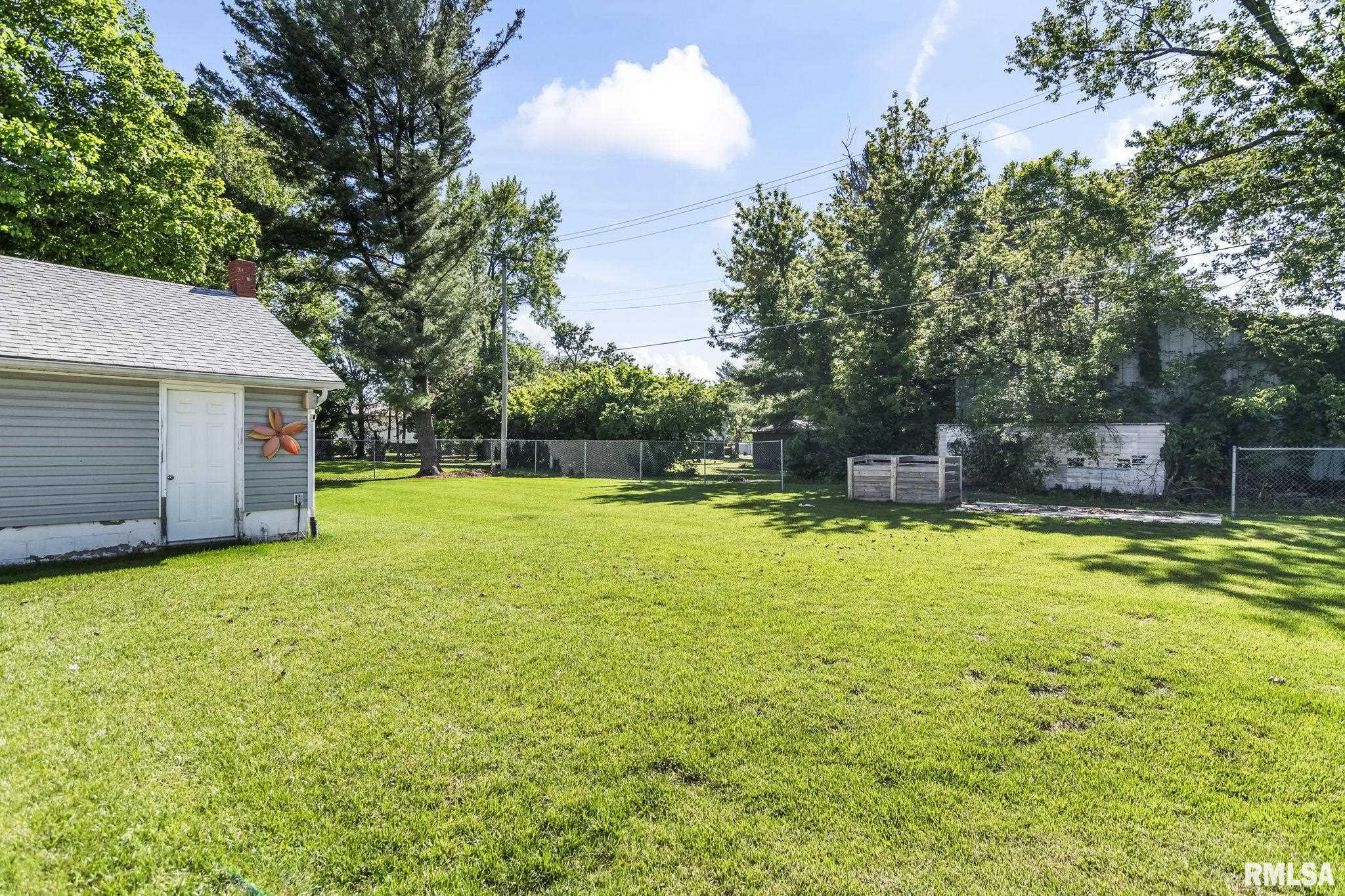 324 Edwards Street Nokomis, IL 62075 - Photo 46 of 47