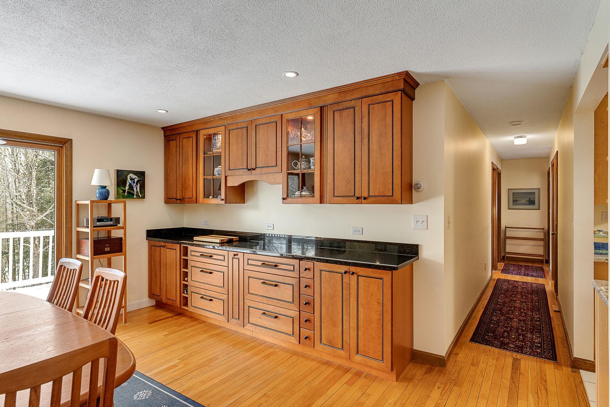 137 Laughlin Road Woodstock, VT 05091 - Photo 16 of 45