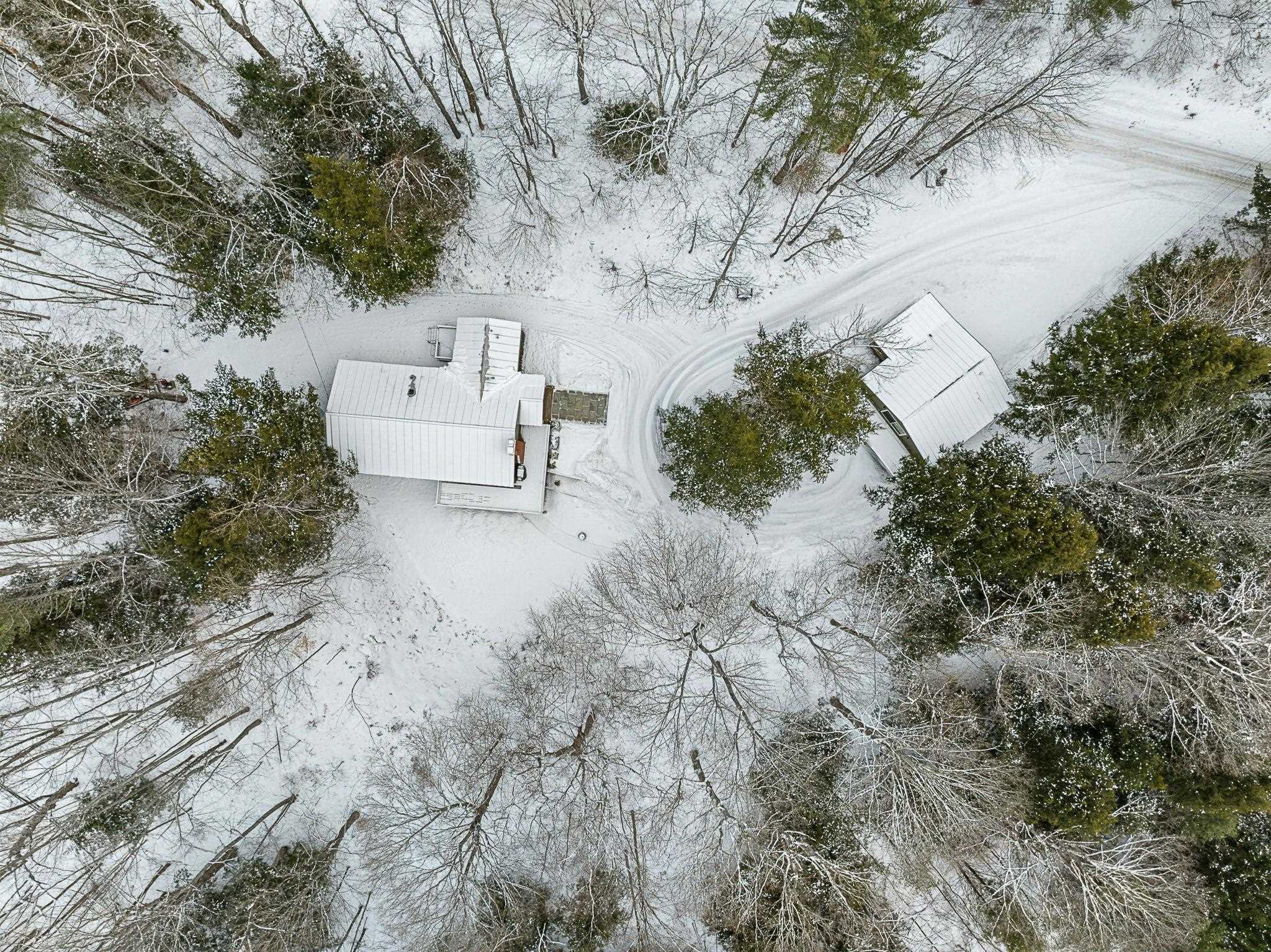 137 Laughlin Road Woodstock, VT 05091 - Photo 4 of 45