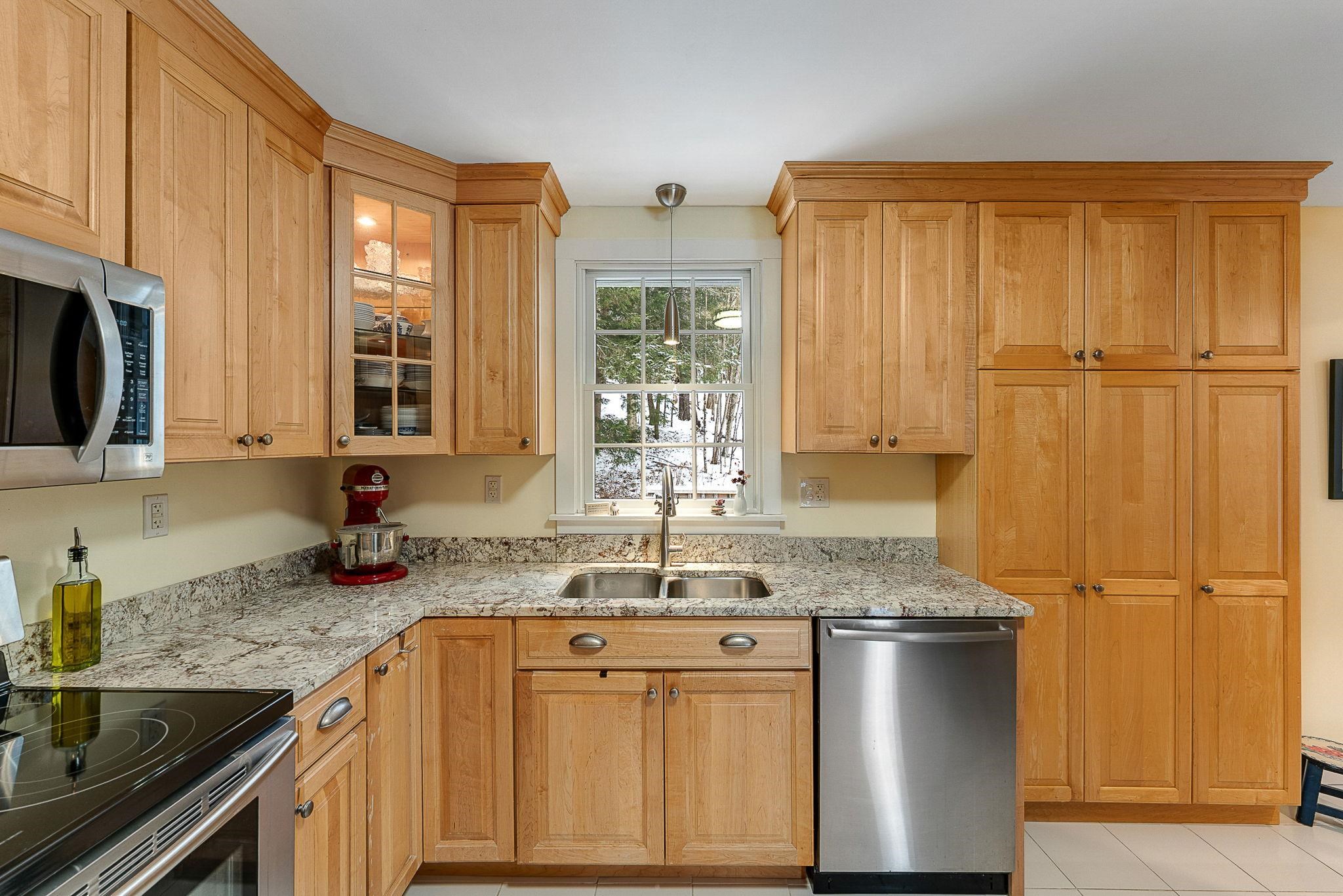 137 Laughlin Road Woodstock, VT 05091 - Photo 9 of 45