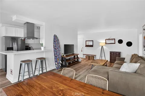 $595,000 | 8710 Delgany Avenue, Unit 8, Playa del Rey, CA 90293
