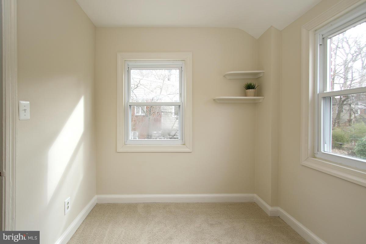 3008 Blueridge Avenue Silver Spring, MD 20902 - Photo 14 of 25 Bedroom
