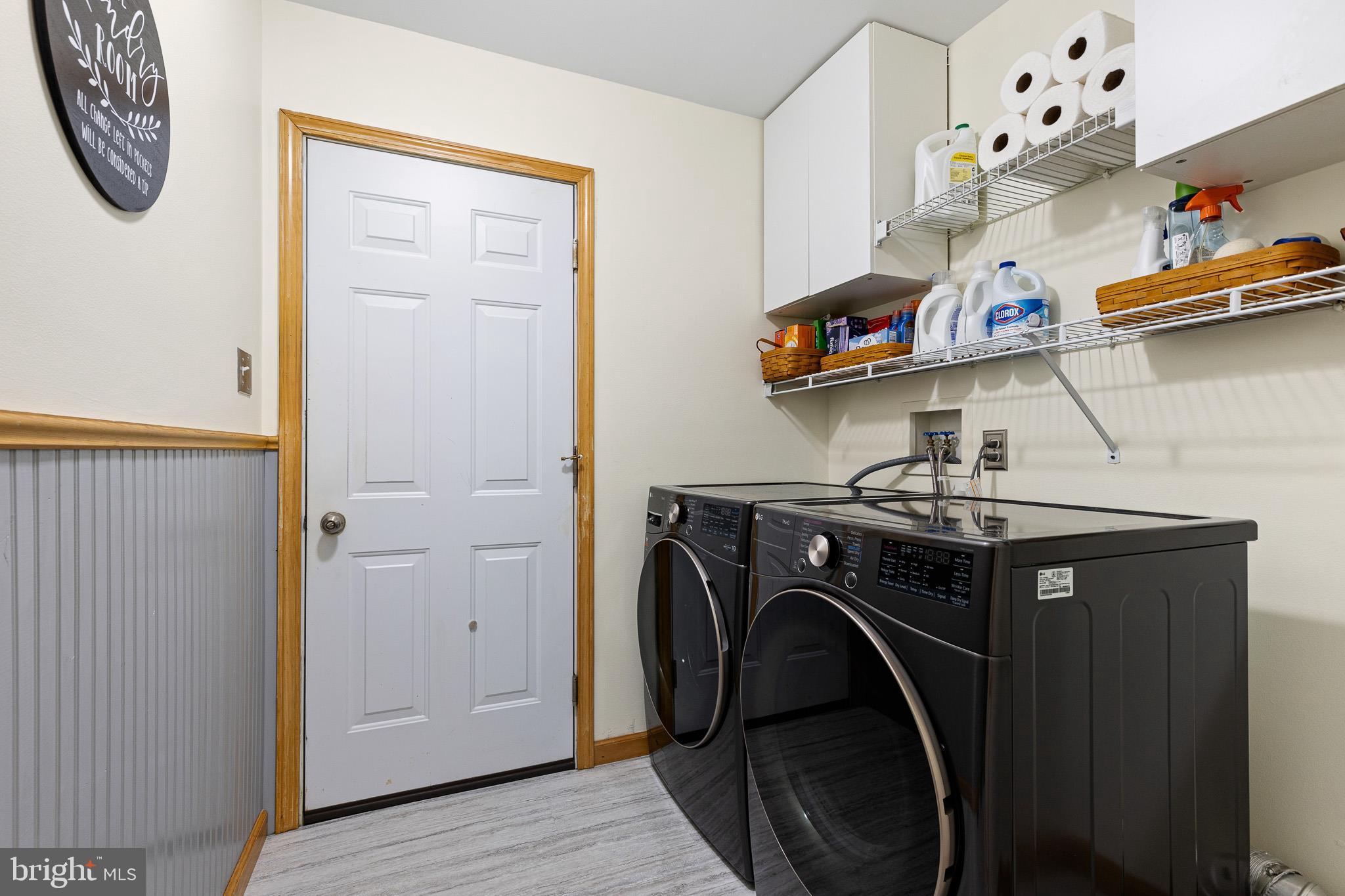 32 Arden Road North East, MD 21901 - Photo 24 of 37 Laundry/Mudroom with access to 2 Car Garage