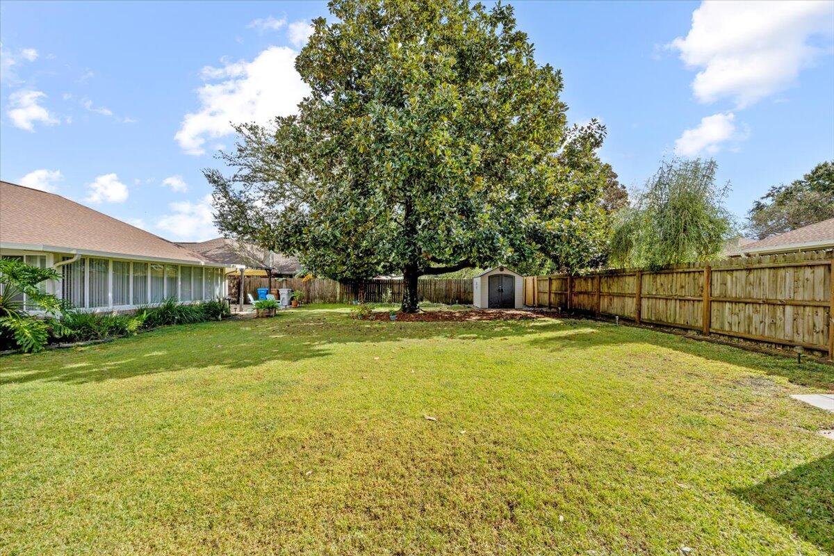 7807 Lola Circle Navarre, FL 32566 - Photo 36 of 45 36-1V3A5819