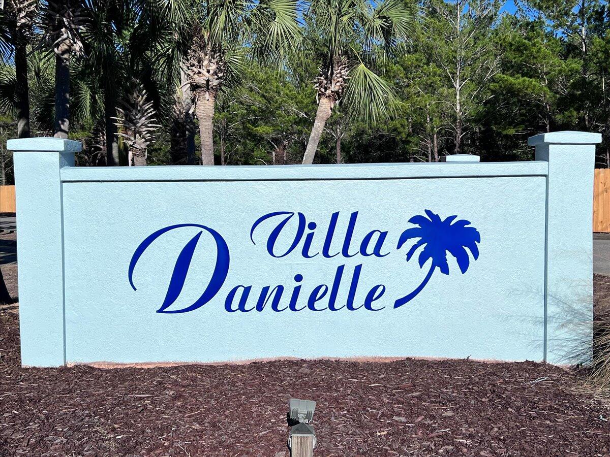 7807 Lola Circle Navarre, FL 32566 - Photo 45 of 45 a sign that is on the wall
