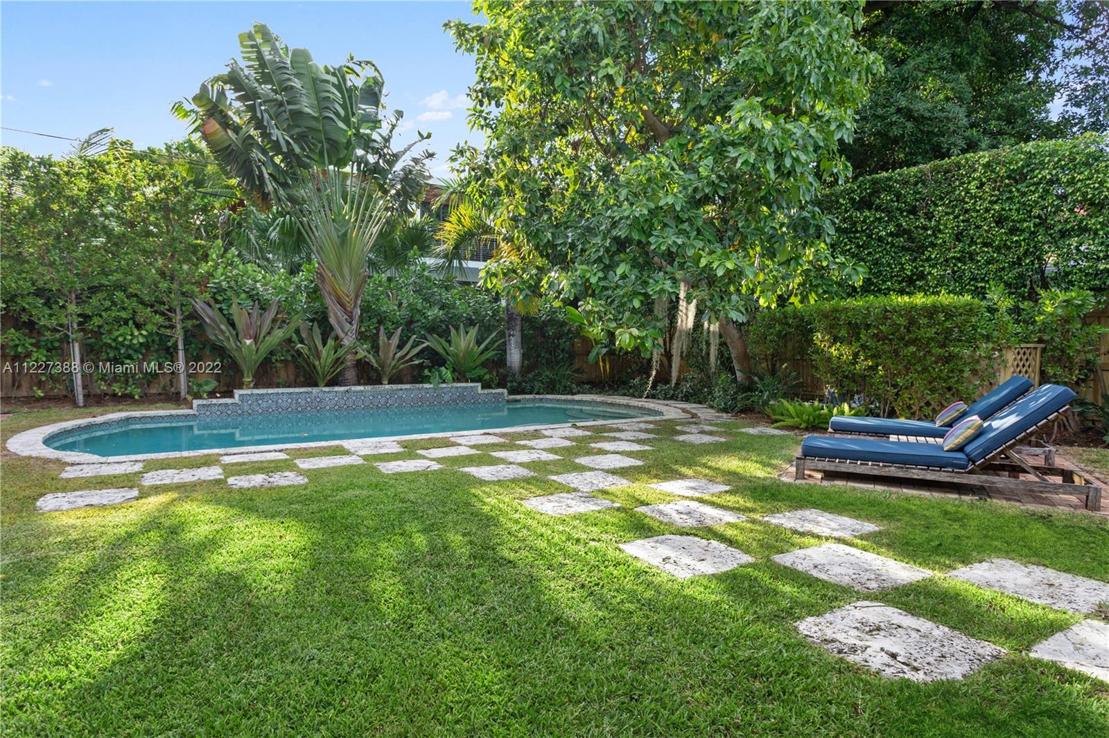 4568 Post Avenue Miami Beach, FL 33140 - Photo 21 of 23