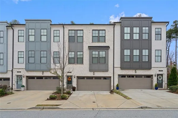 $500,000 | 6176 Eves Way, Norcross, GA 30071