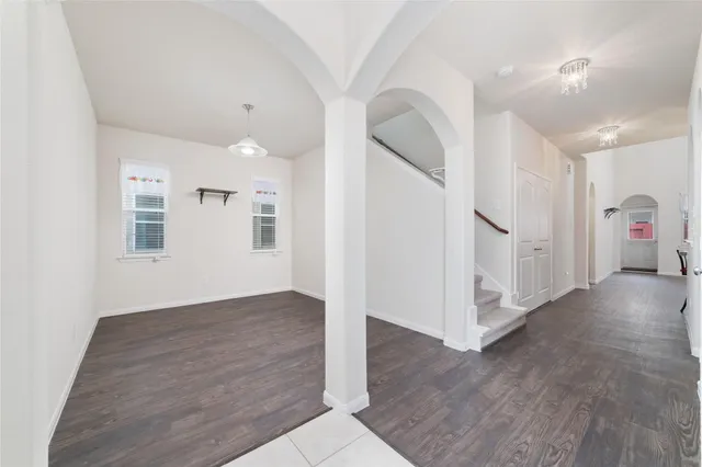 $2,400 | 13842 Evansdale Lane, Houston, TX 77083