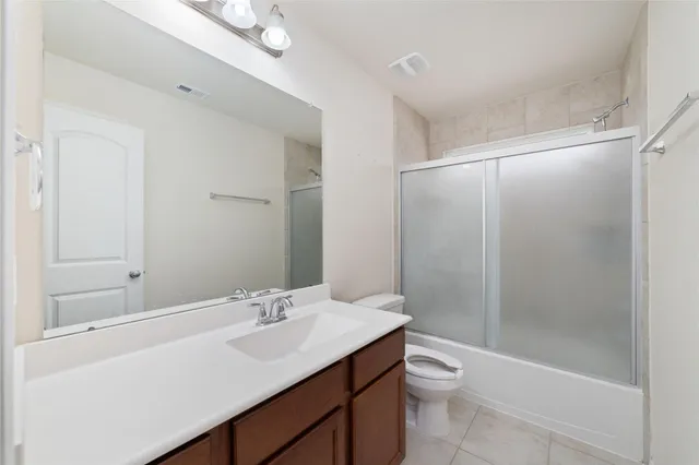 $2,400 | 13842 Evansdale Lane, Houston, TX 77083