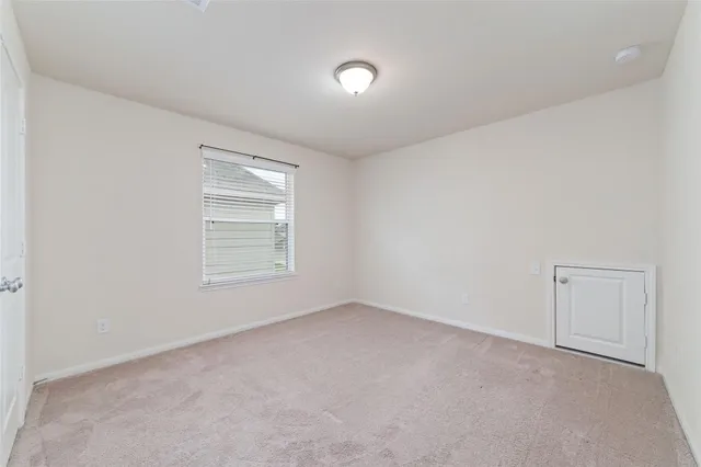 $2,400 | 13842 Evansdale Lane, Houston, TX 77083