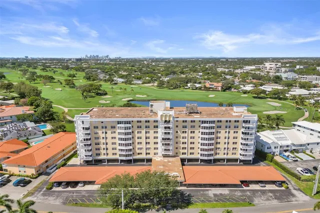 $365,000 | 2500 Northeast 48th Lane, Unit 603, Fort Lauderdale, FL 33308