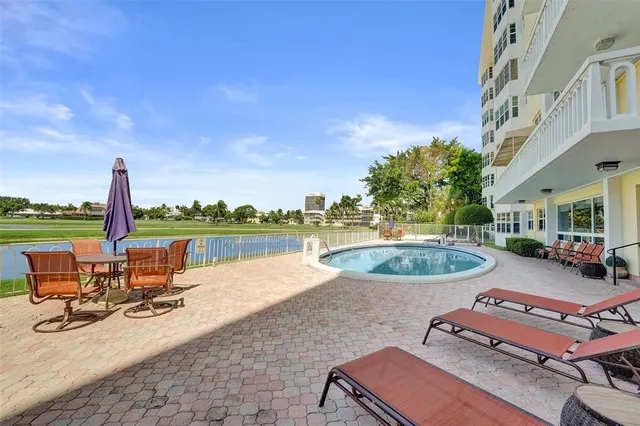 $365,000 | 2500 Northeast 48th Lane, Unit 603, Fort Lauderdale, FL 33308