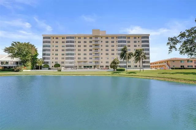 $365,000 | 2500 Northeast 48th Lane, Unit 603, Fort Lauderdale, FL 33308