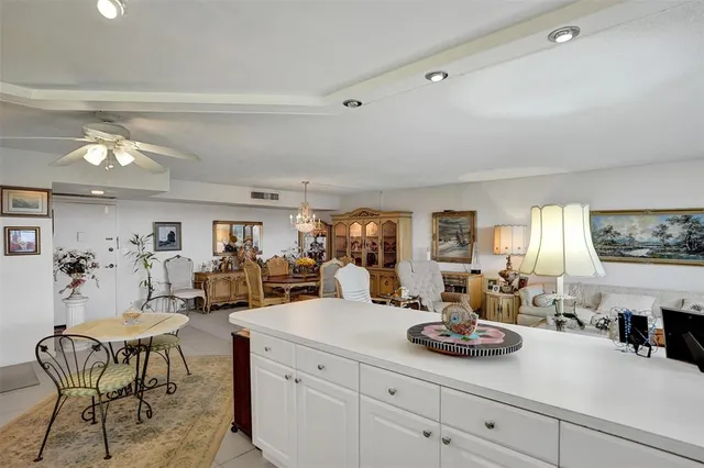 $365,000 | 2500 Northeast 48th Lane, Unit 603, Fort Lauderdale, FL 33308