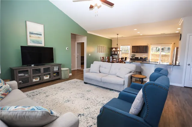 $325,000 | 198 Sunny Point Loop, Central, SC 29630