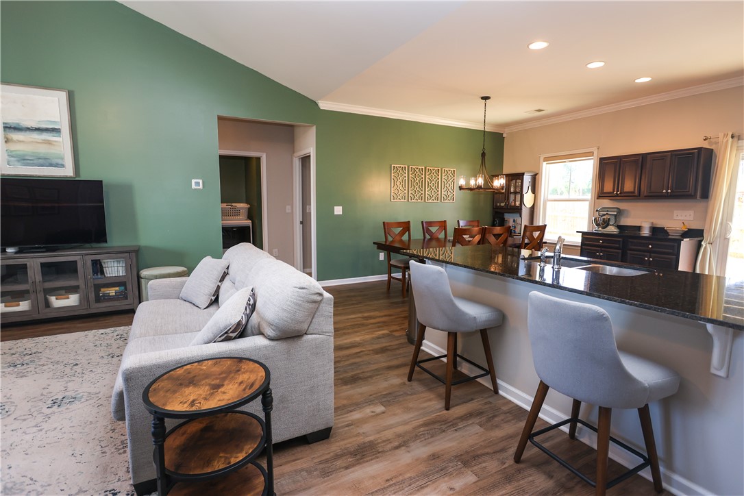 198 Sunny Point Loop Central, SC 29630 - Photo 4 of 39