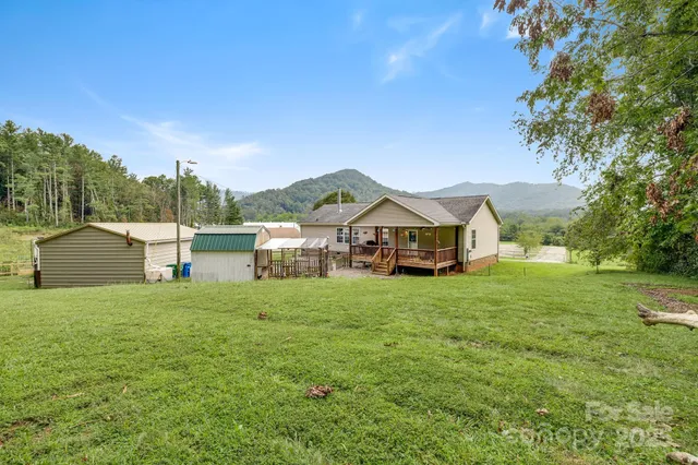 $439,000 | 70 Old Bee Tree Road, Swannanoa, NC 28778