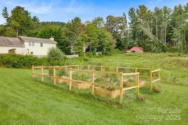 $439,000 | 70 Old Bee Tree Road, Swannanoa, NC 28778