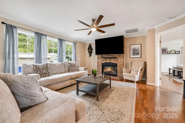 $439,000 | 70 Old Bee Tree Road, Swannanoa, NC 28778