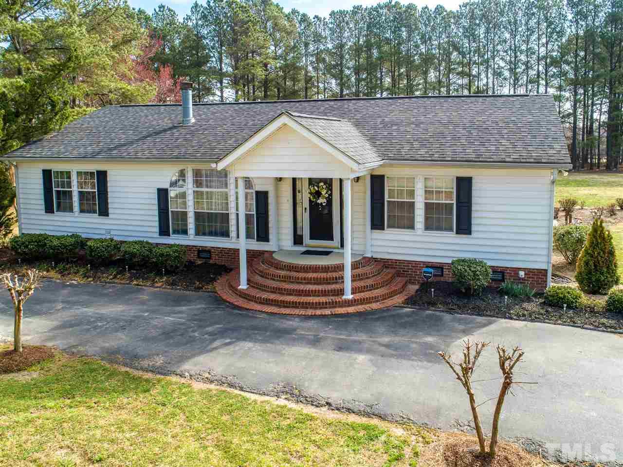 266 Smith Road Smithfield, NC 27577 - Photo 1 of 30 Gallery Image 1