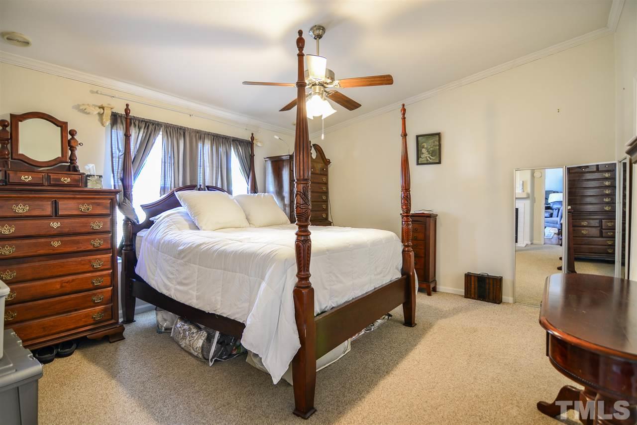 266 Smith Road Smithfield, NC 27577 - Photo 14 of 30 Gallery Image 14