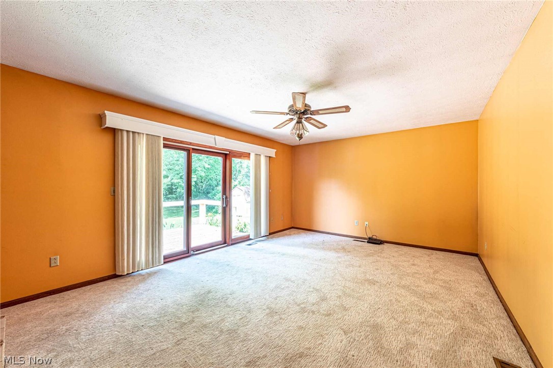 46680 Middle Ridge Road Amherst, OH 44001 - Photo 7 of 27 Gallery Image 7