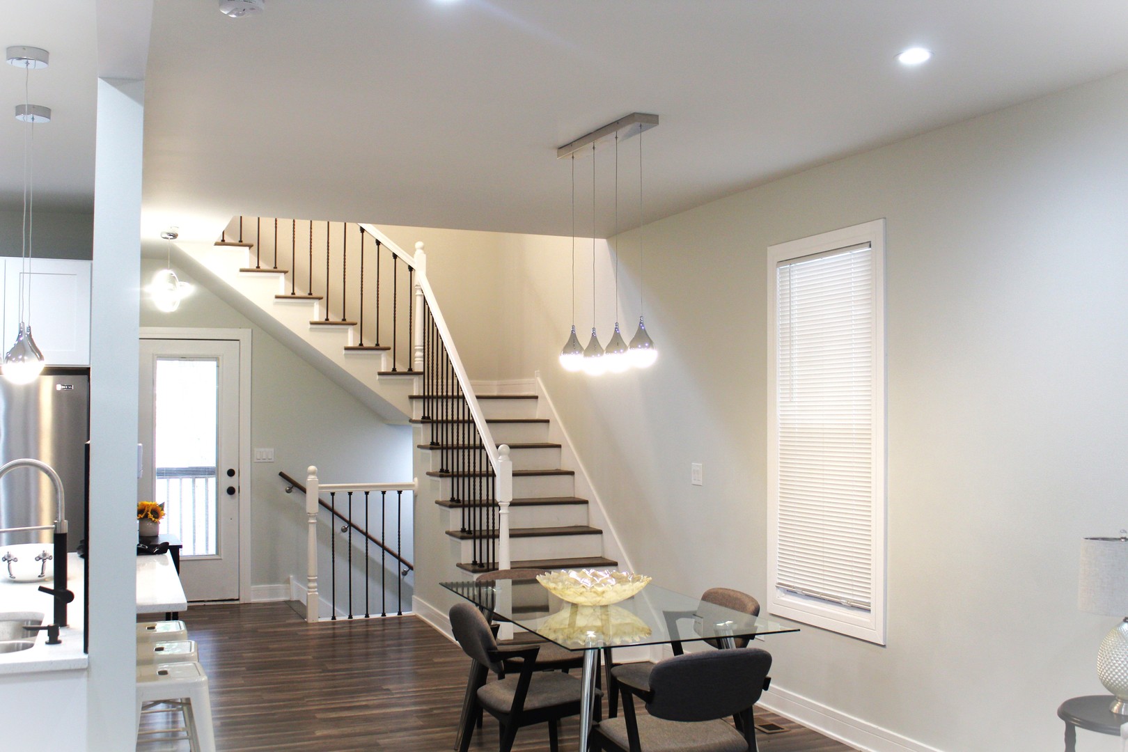 4653 North Springfield Avenue Chicago, IL 60625 - Photo 8 of 30 Gallery Image 8