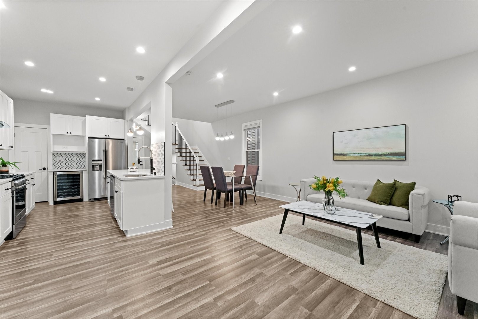 4653 North Springfield Avenue Chicago, IL 60625 - Photo 9 of 30 Gallery Image 9