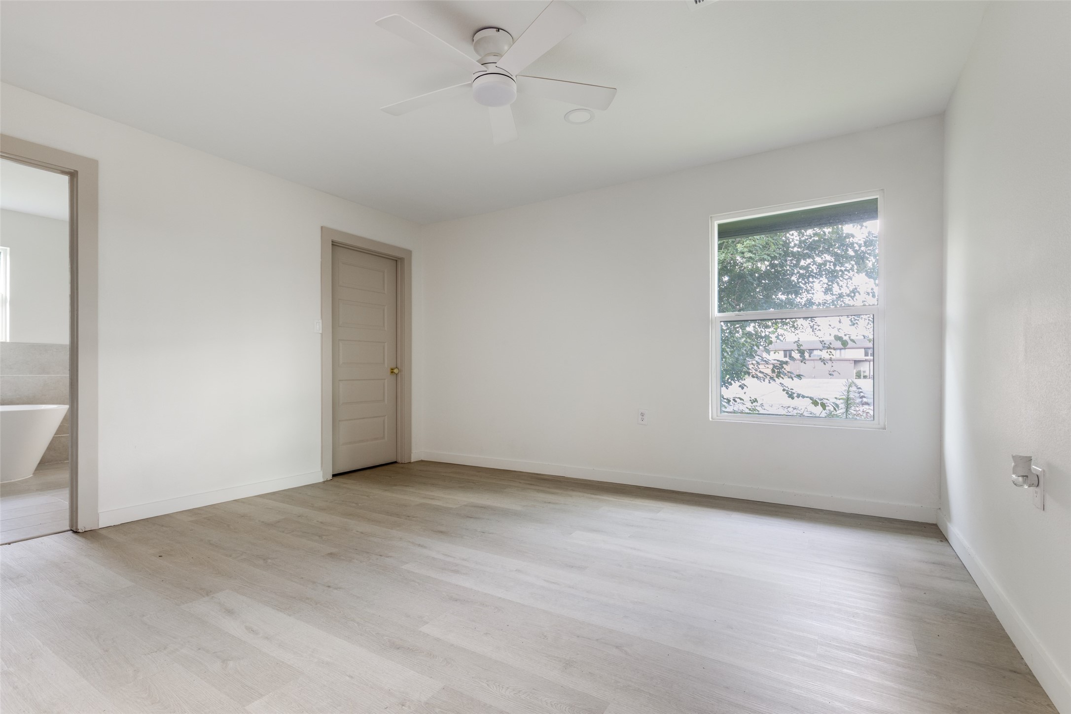 6527 Beekman Road Houston, TX 77021 - Photo 17 of 26