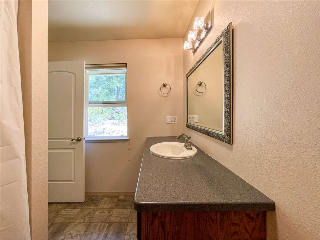 17804 Fisher Road Weed, CA 96094 - Photo 14 of 19 Gallery Image 14