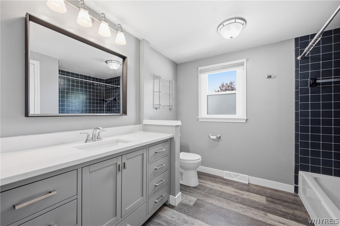 567 Borden Road Cheektowaga, NY 14043 - Photo 14 of 48