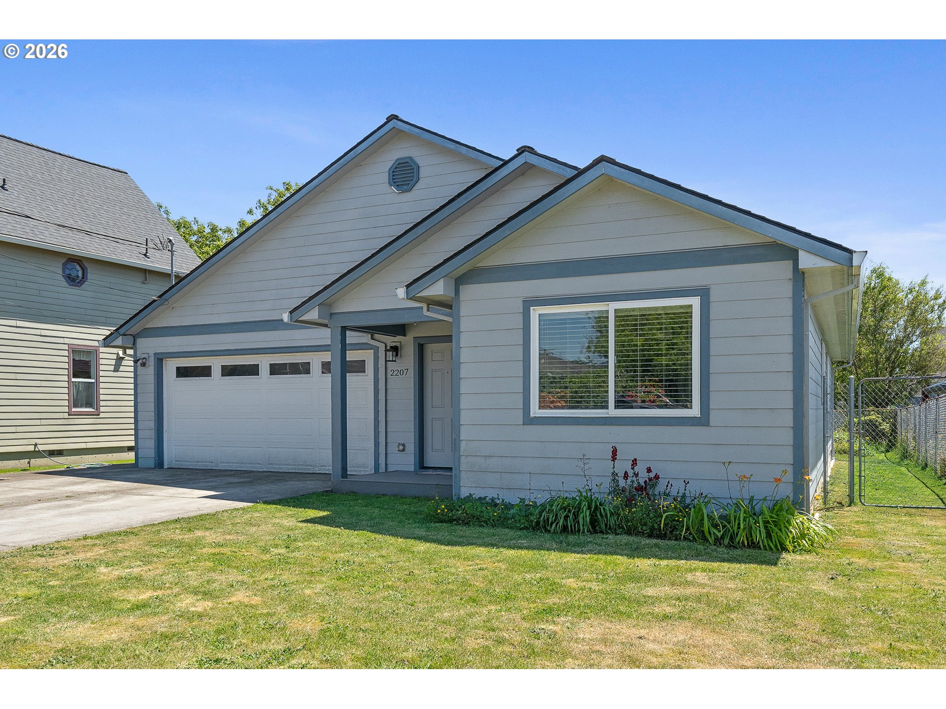 2207 8th Street Tillamook, OR 97141 - Photo 2 of 24