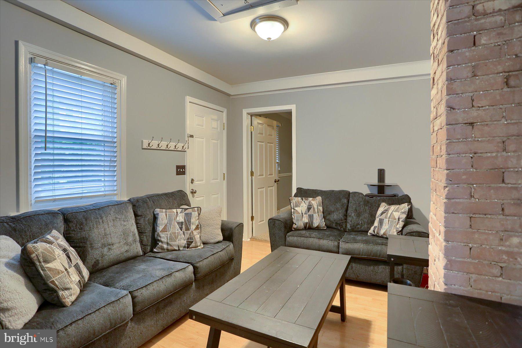 125 North Cornwall Road East Lebanon, PA 17042 - Photo 3 of 23 Gallery Image 3