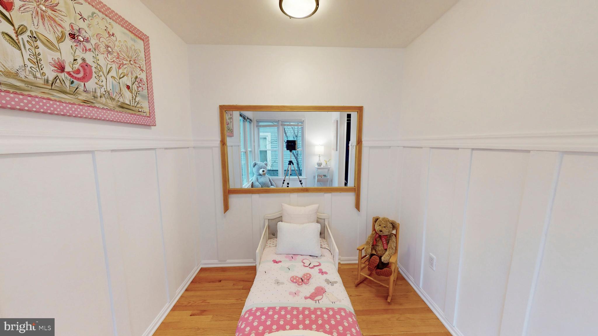 1771 Whisperhill Drive Reston, VA 20194 - Photo 29 of 44 a bathroom with a sink and a mirror